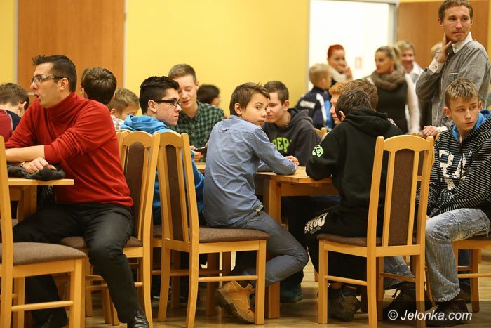 integracja-podczas-mikoajek-w-lotniku-foto-55290