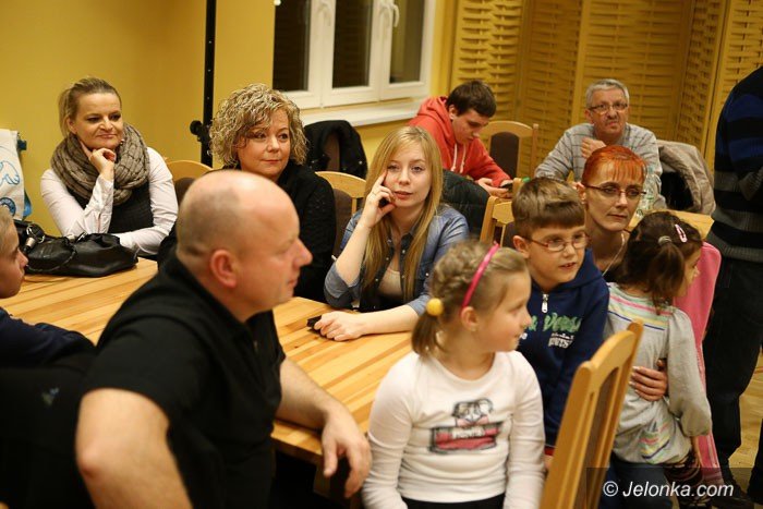 integracja-podczas-mikoajek-w-lotniku-foto-55290