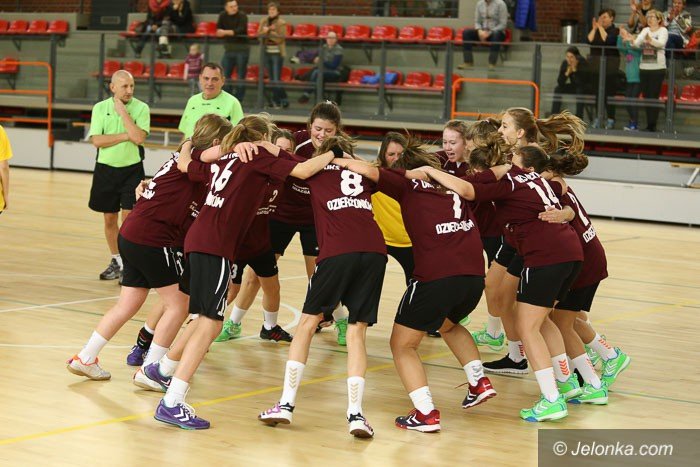 dziewczynki-kpru-zmierzyy-sie-z-jedynka-dzierzoniow-foto-55295