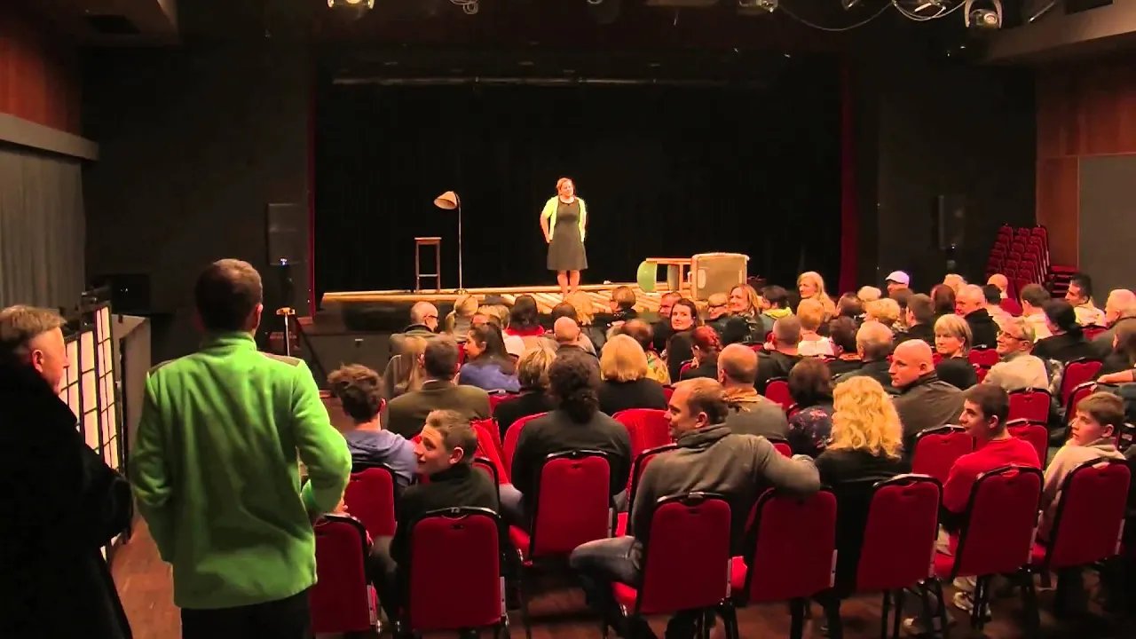 5-lat-teatru-karawana-video-55310