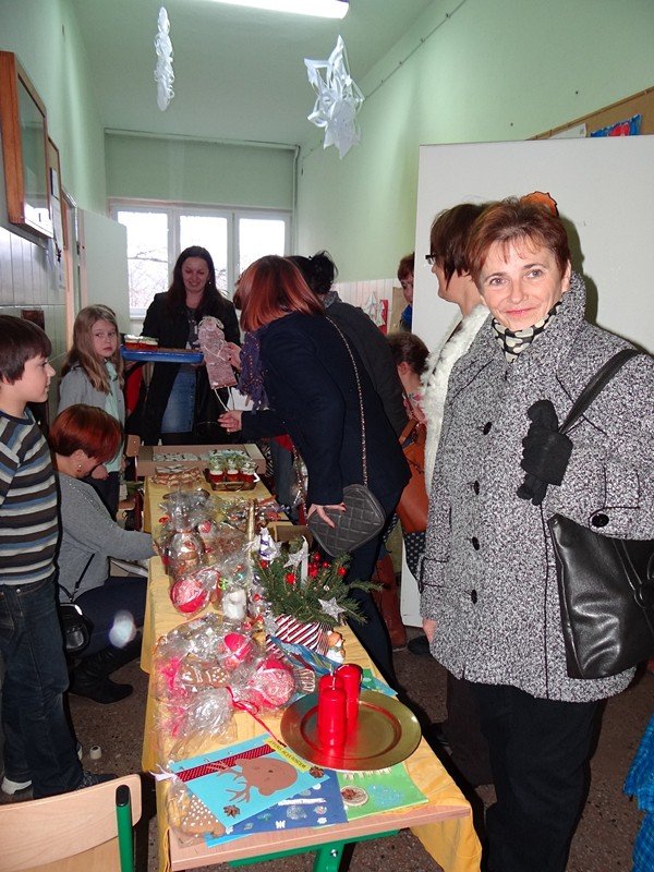 niezwyky-kiermasz-w-sobieszowie-foto-55316