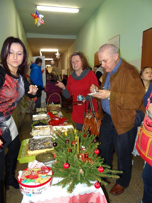 niezwyky-kiermasz-w-sobieszowie-foto-55316