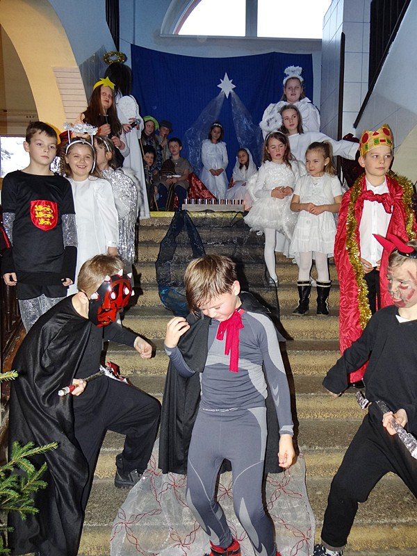 niezwyky-kiermasz-w-sobieszowie-foto-55316