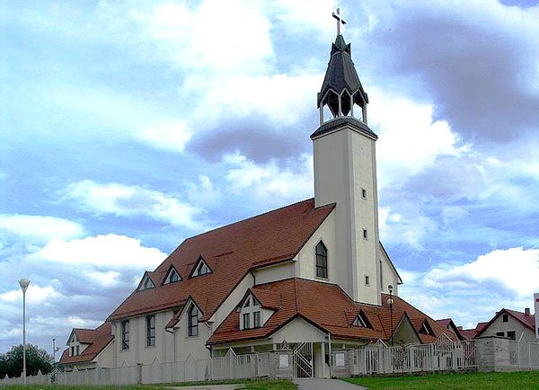 Festyn będzie miał miejsce na placu obok kościoła przy ulicy PCK