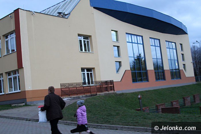 kryty-basen-przy-jedenastce-juz-bezpieczny-55341