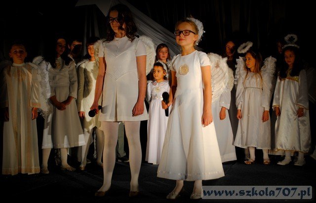 anioy-do-mnie-wysyaj-magiczne-jaseka-w-szkole-707-foto-55393