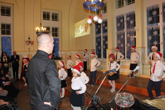 wspaniay-koncert-swiateczny-w-dwojce-foto-55396