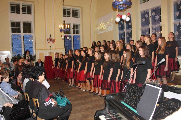 wspaniay-koncert-swiateczny-w-dwojce-foto-55396