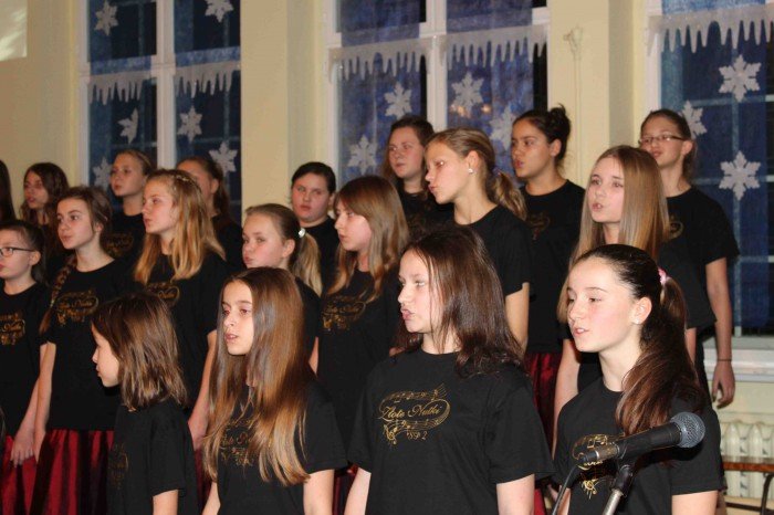 wspaniay-koncert-swiateczny-w-dwojce-foto-55396