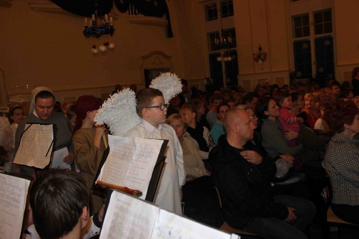 wspaniay-koncert-swiateczny-w-dwojce-foto-55396