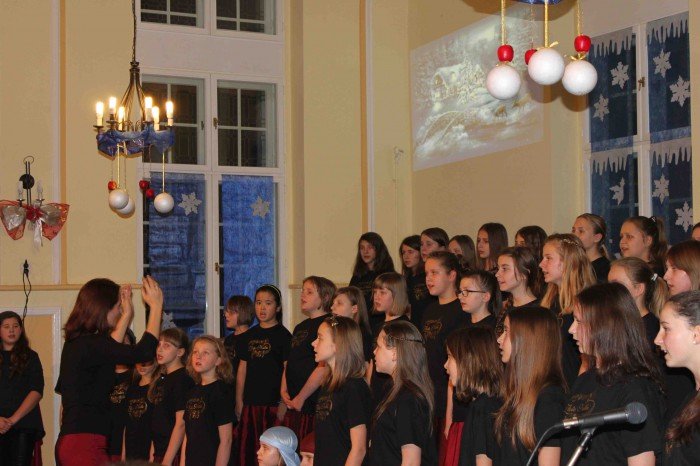 wspaniay-koncert-swiateczny-w-dwojce-foto-55396