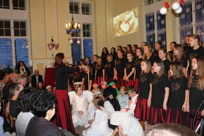 wspaniay-koncert-swiateczny-w-dwojce-foto-55396