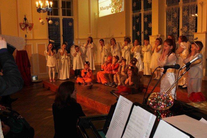 wspaniay-koncert-swiateczny-w-dwojce-foto-55396
