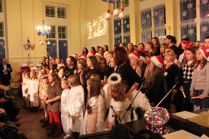 wspaniay-koncert-swiateczny-w-dwojce-foto-55396