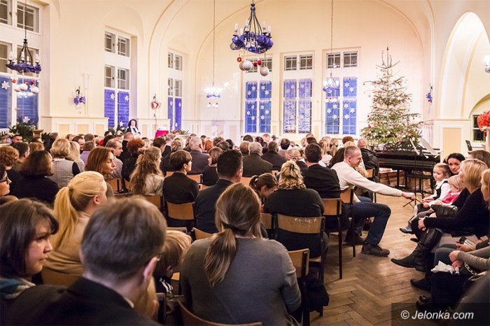wspaniay-koncert-swiateczny-w-dwojce-foto-55396