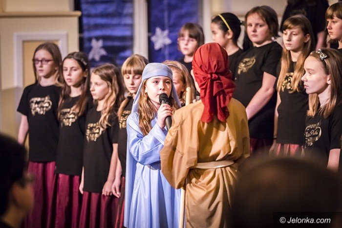 wspaniay-koncert-swiateczny-w-dwojce-foto-55396