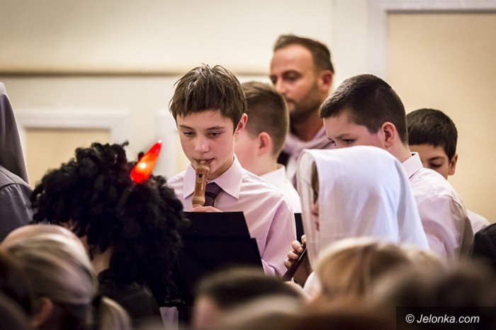 wspaniay-koncert-swiateczny-w-dwojce-foto-55396
