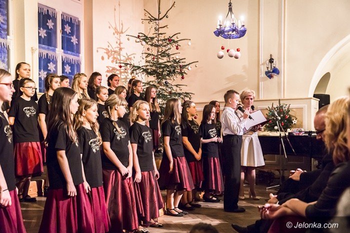wspaniay-koncert-swiateczny-w-dwojce-foto-55396