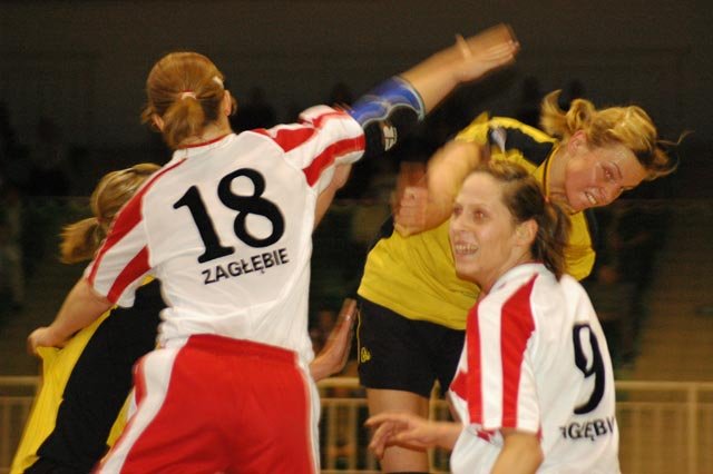 porazka-vitaralu-jelfa-w-meczu-z-zagebiem-lubin-5540