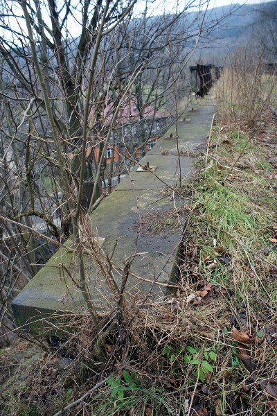 rozkradaja-zabytkowy-wiadukt-w-kowarach-foto-55423