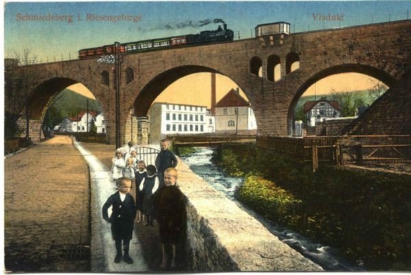 rozkradaja-zabytkowy-wiadukt-w-kowarach-foto-55423