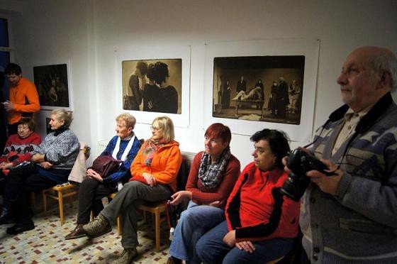 fotografie-bohdana-holomicka-na-przeeczy-okraj-foto-55435