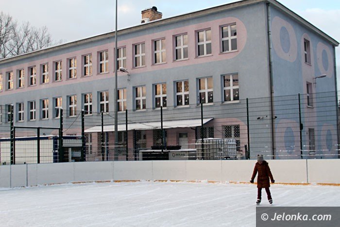 lodowiska-w-jeleniej-gorze-otwarte-foto-55530