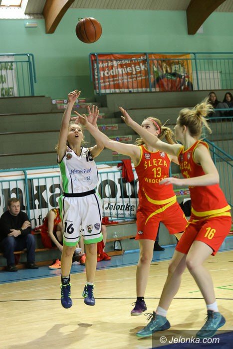 ostatnie-przetarcie-dla-karkonoszek-foto-55538