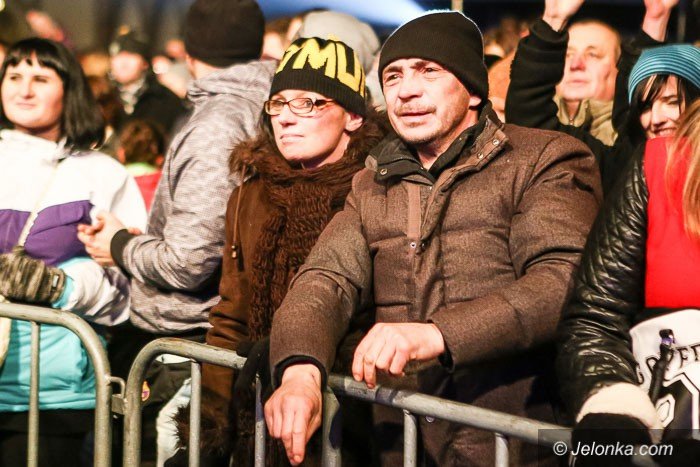 tak-sie-bawia-jelenia-gora-w-noc-sylwestrowa-foto-55561
