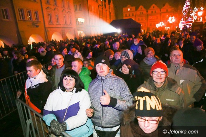 tak-sie-bawia-jelenia-gora-w-noc-sylwestrowa-foto-55561