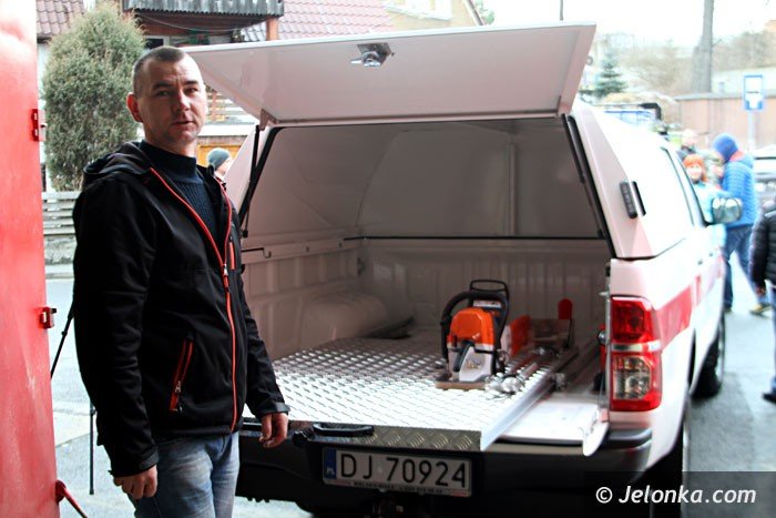 terenowa-toyota-dla-ochotnikow-z-wiejskiej-foto-video-55580