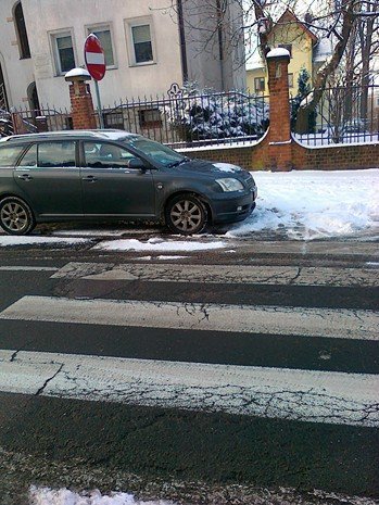 sone-konsekwencje-za-blokowanie-pasow-foto-55630