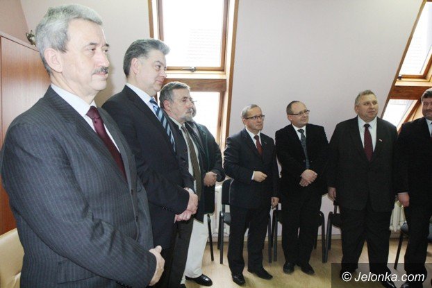 biuro-europosa-ujazdowskiego-w-jeleniej-gorze-foto-video-55661