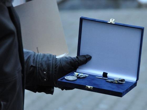 jeleniogorzanin-uhonorowany-medalem-nato-foto-55696