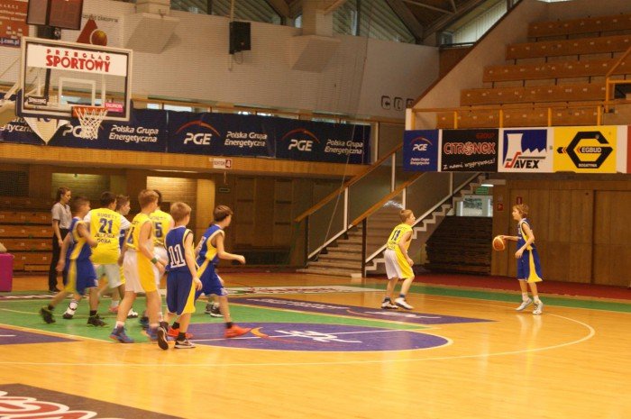 minikoszykarze-sudetow-kontynuuja-zwycieska-passe-foto-55739