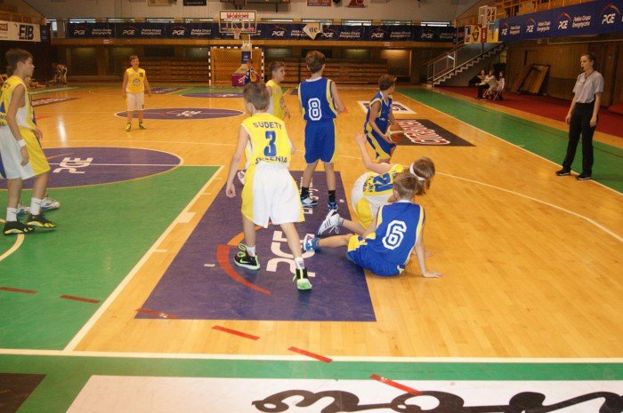 minikoszykarze-sudetow-kontynuuja-zwycieska-passe-foto-55739