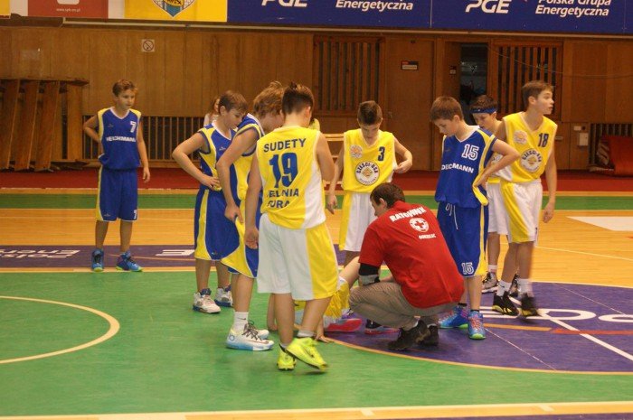 minikoszykarze-sudetow-kontynuuja-zwycieska-passe-foto-55739