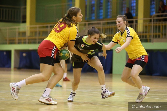 brutalny-mecz-na-szczycie-foto-55756