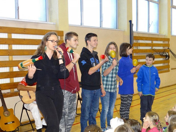 muzycznie-w-sobieszowskiej-szkole-foto-55800