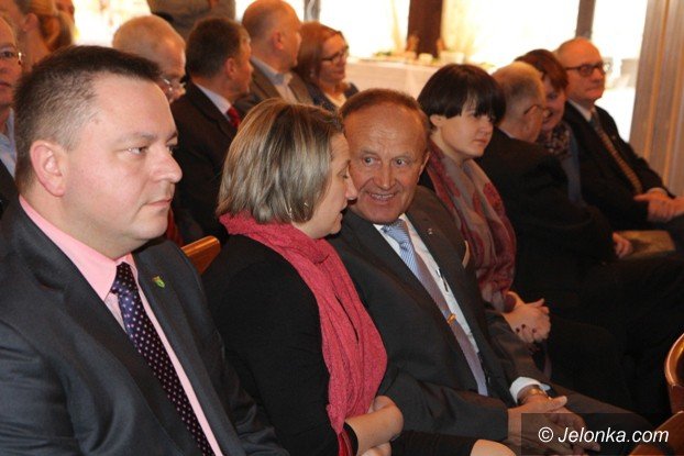 stawiaja-na-wspolna-promocje-powiatu-jeleniogorskiego-foto-55861