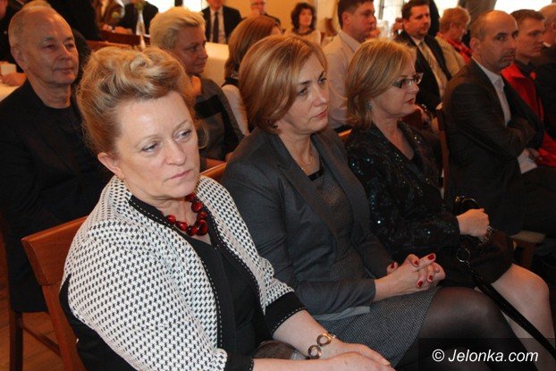 stawiaja-na-wspolna-promocje-powiatu-jeleniogorskiego-foto-55861