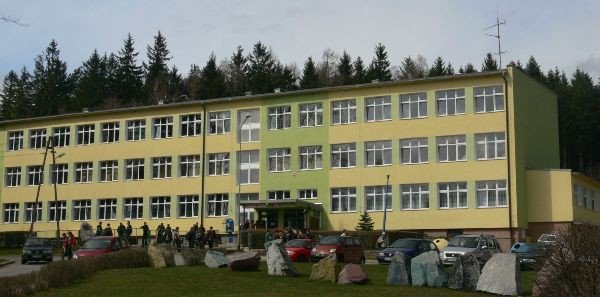 dobre-wyniki-liceow-z-naszego-regionu-55878