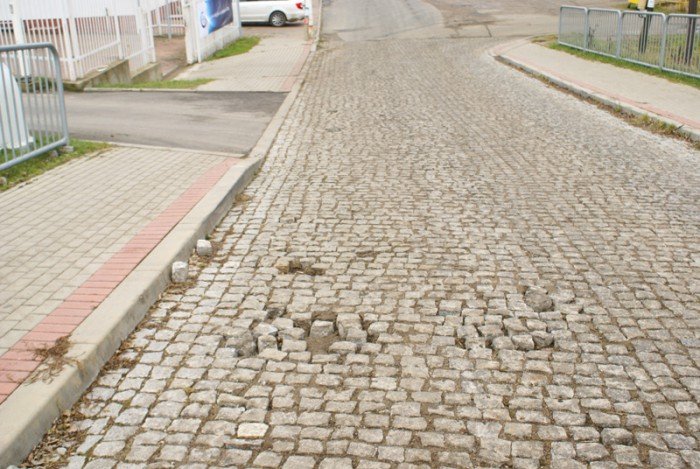 kiedy-naprawia-kostke-przy-obwodnicy-poudniowej-foto-55949