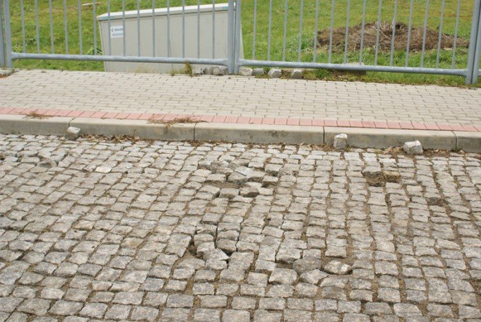kiedy-naprawia-kostke-przy-obwodnicy-poudniowej-foto-55949