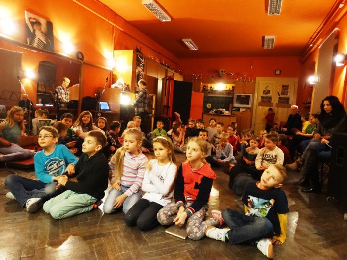 edukacyjnie-i-sportowo-w-drugim-tygodniu-zimowiska-w-mdk-foto-56056
