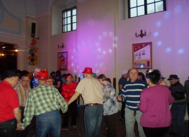 na-balu-w-dpsie-bya-swietna-zabawa-foto-56070