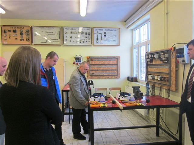 najlepsi-modzi-elektrycy-sa-w-piechowicach-foto-56217
