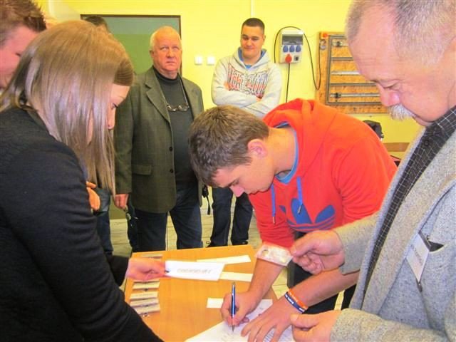 najlepsi-modzi-elektrycy-sa-w-piechowicach-foto-56217