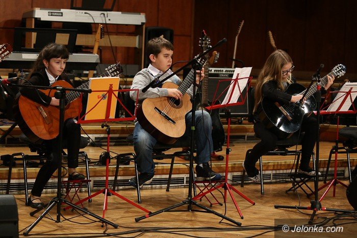 piekny-koncert-karnawaowy-uczniow-yamahy-foto-56230