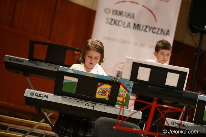 piekny-koncert-karnawaowy-uczniow-yamahy-foto-56230